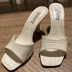 Schutz kitten heels